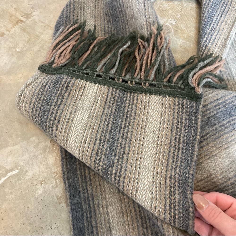 Vintage Stripe Fringe Wool Neck Scarf - Picture 5 of 5